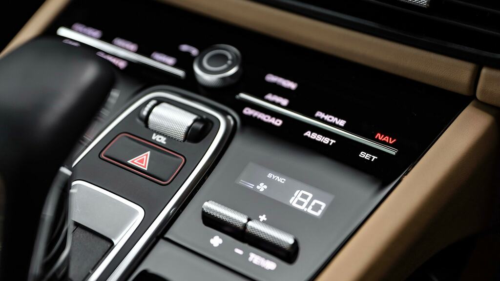 Porsche Cayenne Gts Tiptronic S Black #20