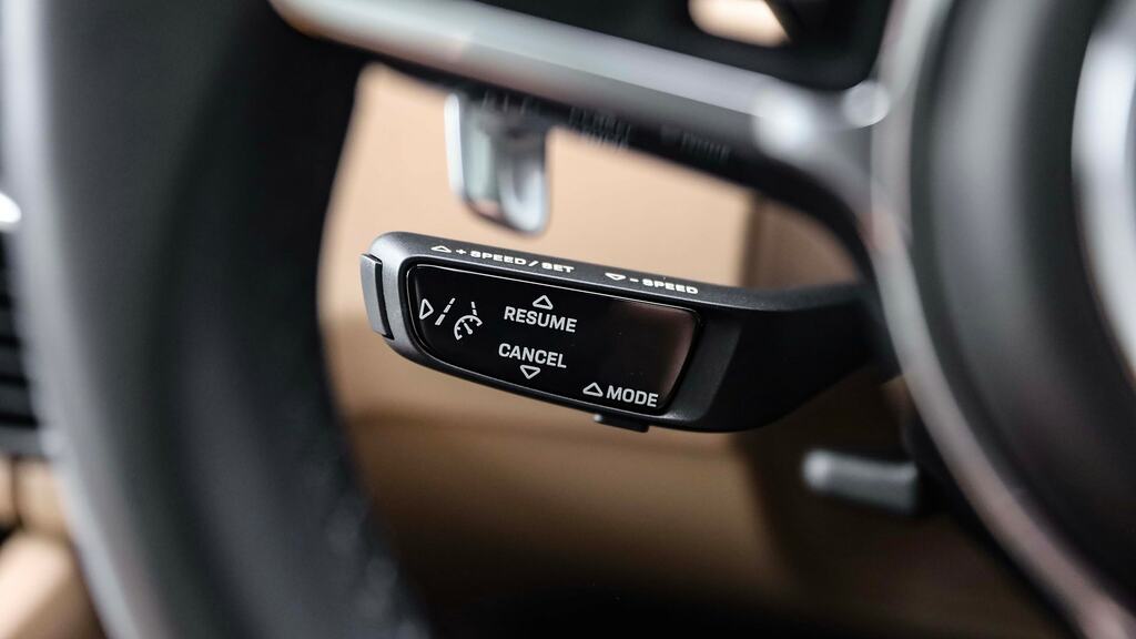Porsche Cayenne Gts Tiptronic S Black #12