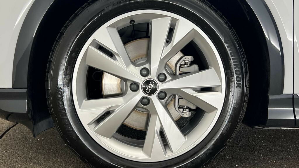 Audi Q4 E Tron 210Kw 45 82Kwh S Line Leather White #5