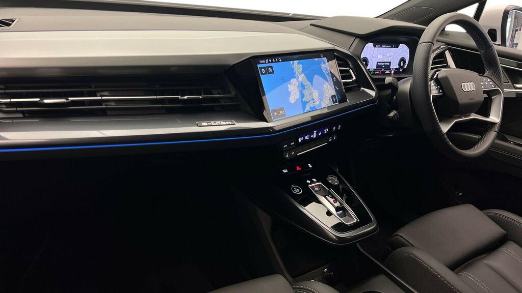 Audi Q4 E Tron 210Kw 45 82Kwh S Line Leather White #2