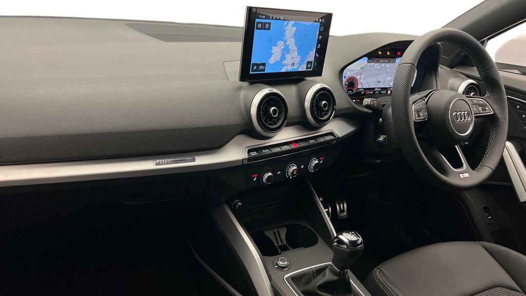 Audi Q2 35 Tfsi S Line Tech RF26GJJ White #2