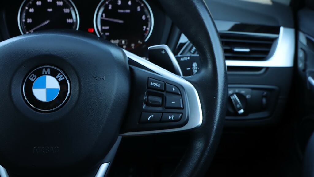 BMW X1 2L Xline Grey #18