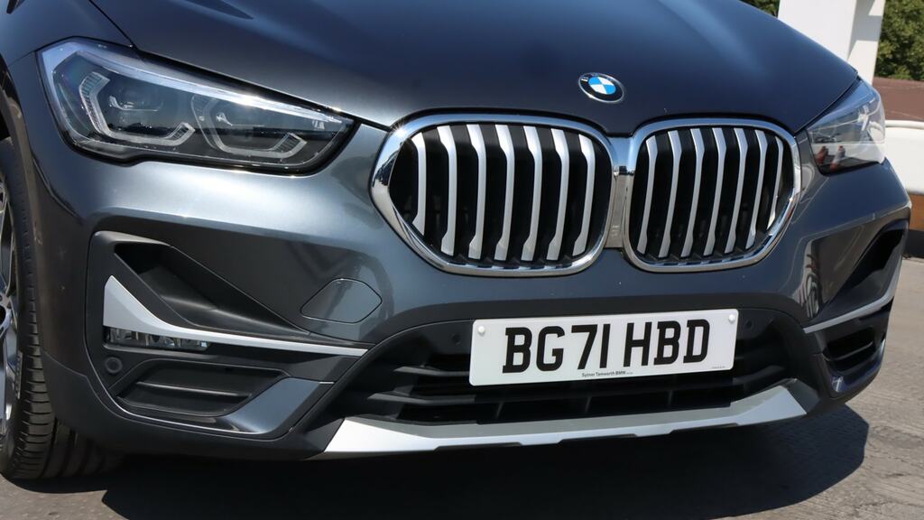 BMW X1 2L Xline Grey #24