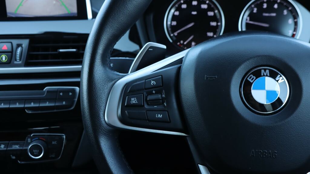 BMW X1 2L Xline Grey #17