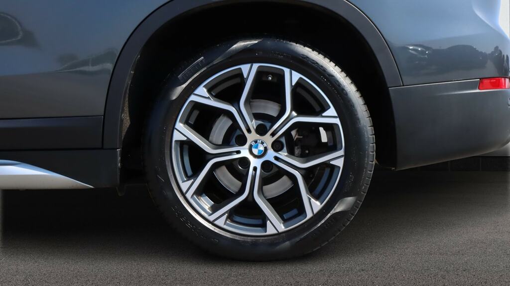 BMW X1 2L Xline Grey #14