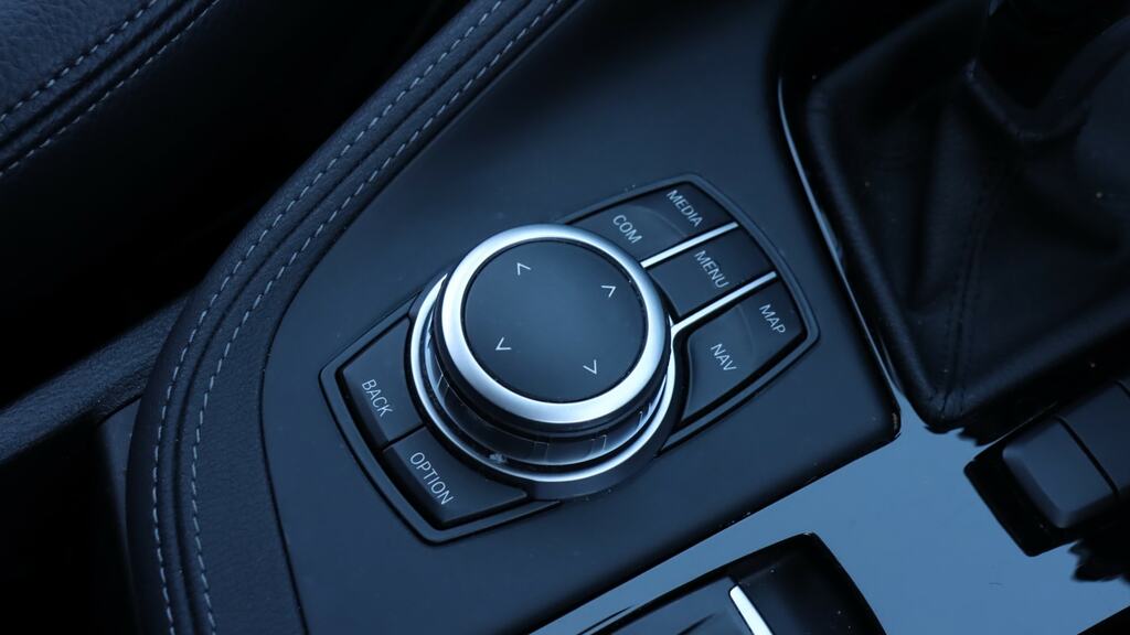 BMW X1 2L Xline Grey #26