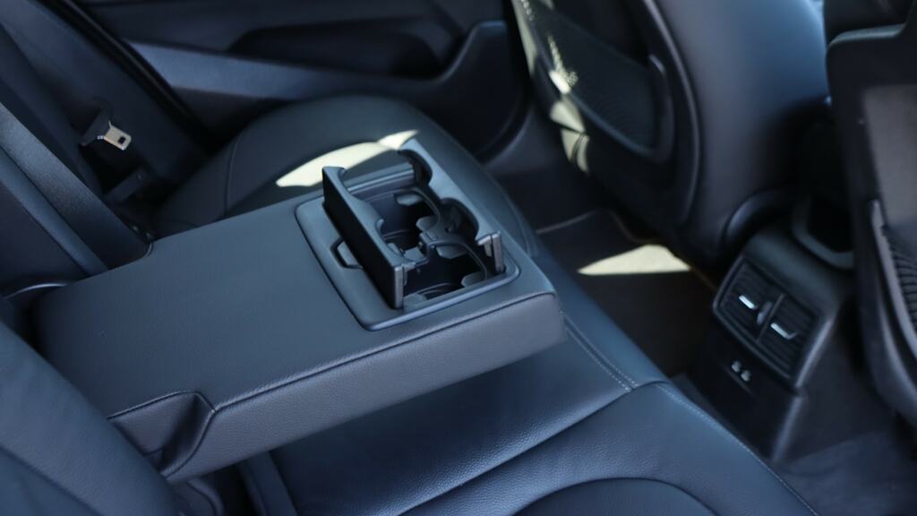 BMW X1 2L Xline Grey #30