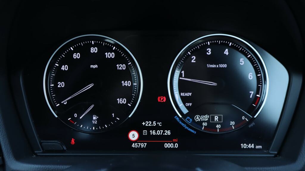 BMW X1 2L Xline Grey #9