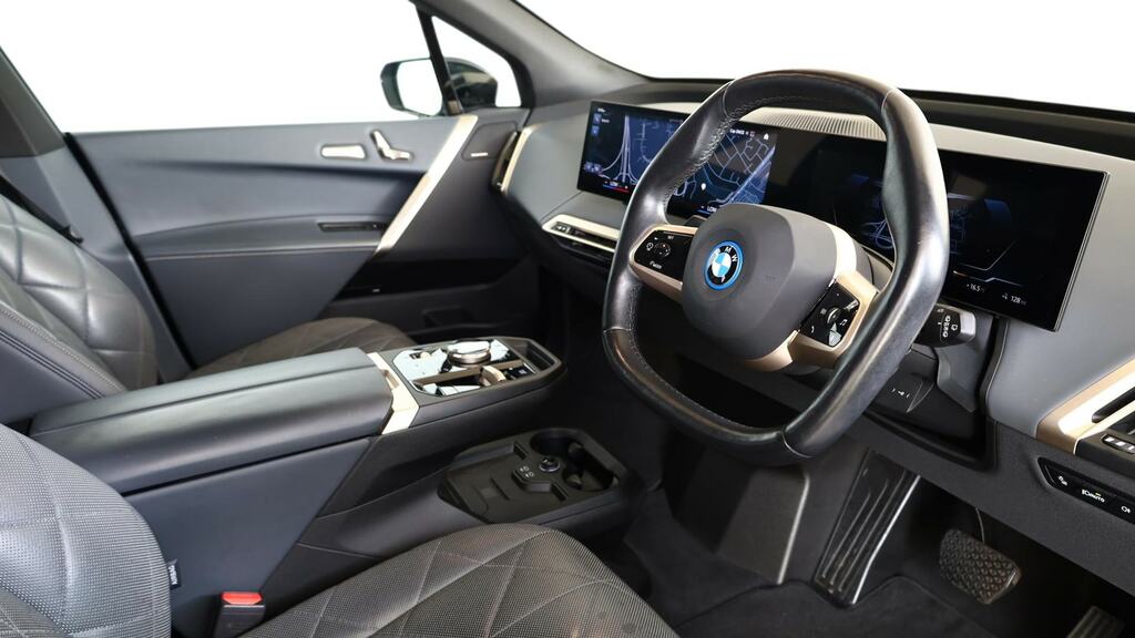 BMW iX 240Kw Xdrive40 M Sport Edition 76.6Kwh Black #6