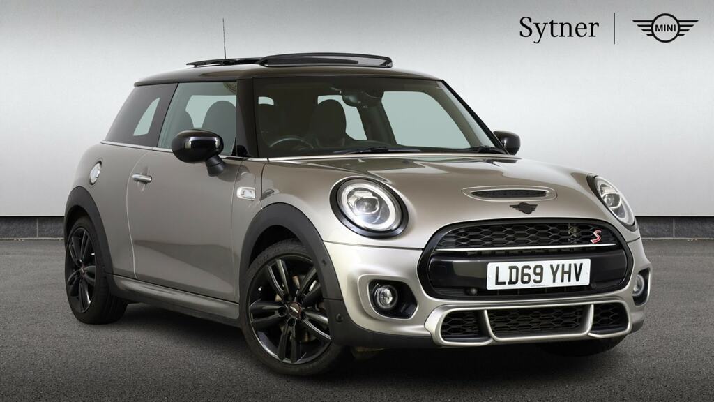 Mini Hatch 2.0 Cooper S Sport II Comfortnav Pack Silver