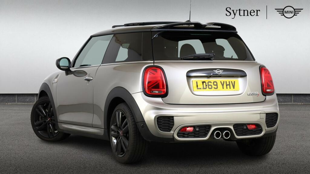 Mini Hatch 2.0 Cooper S Sport II Comfortnav Pack Silver #2