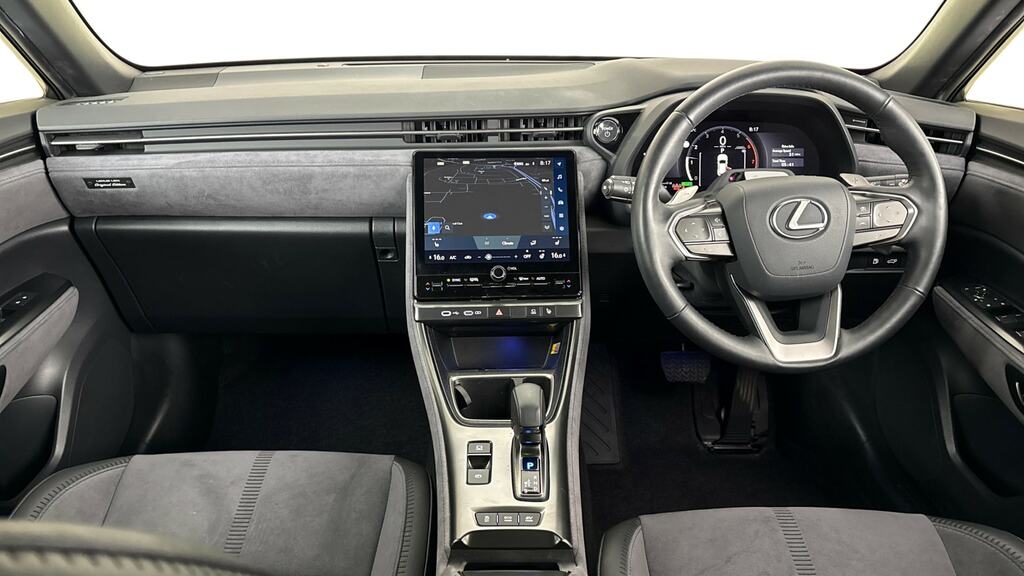 Lexus LBX 1.5 Takumi E-cvt Brown #6