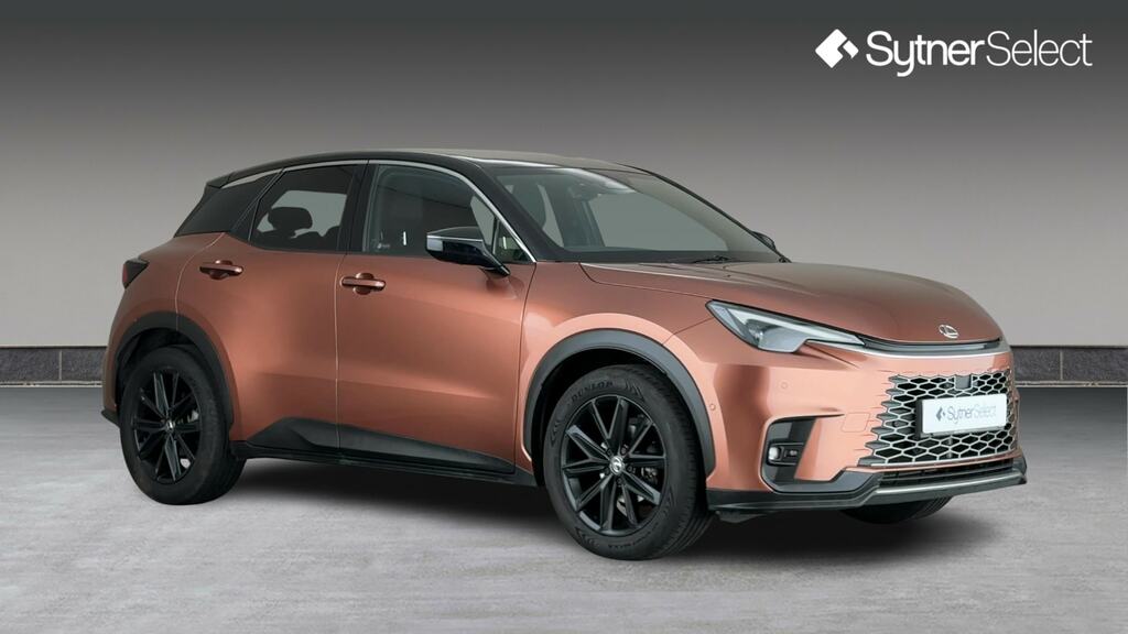 Lexus LBX 1.5 Takumi E-cvt Brown