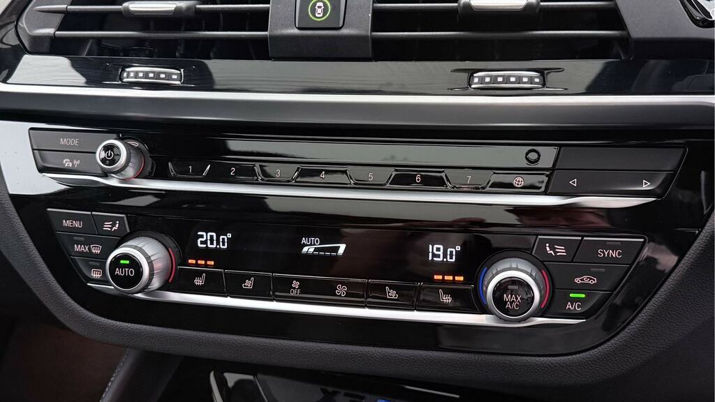 BMW X3 M M Competition White #26