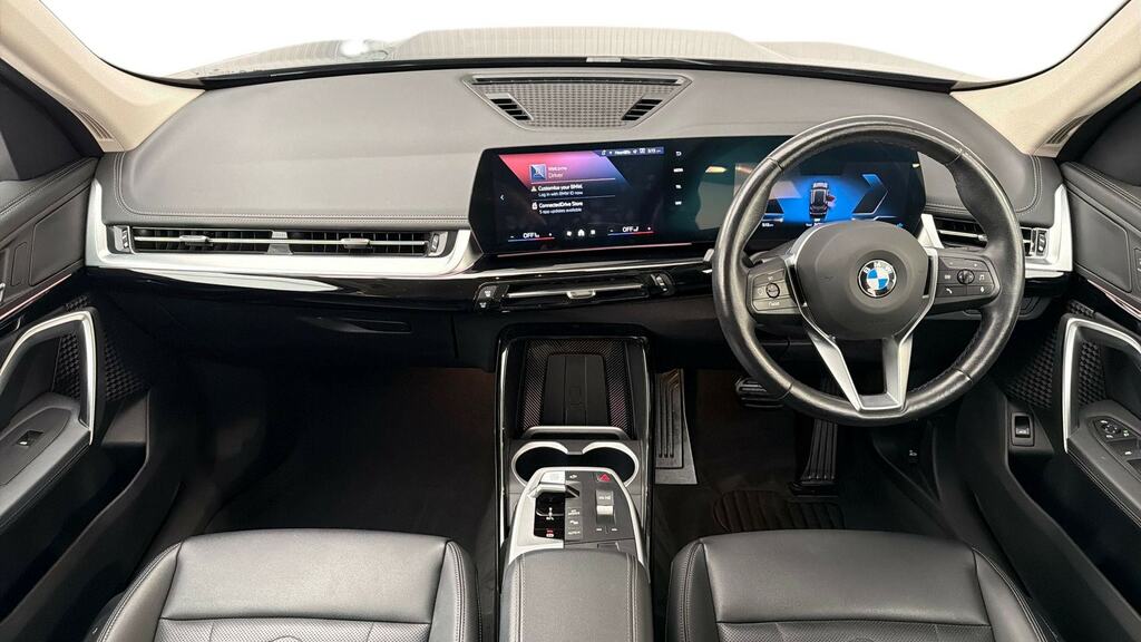 BMW X1 Sdrive 20I Mht Xline Step DP73GNO Black #4