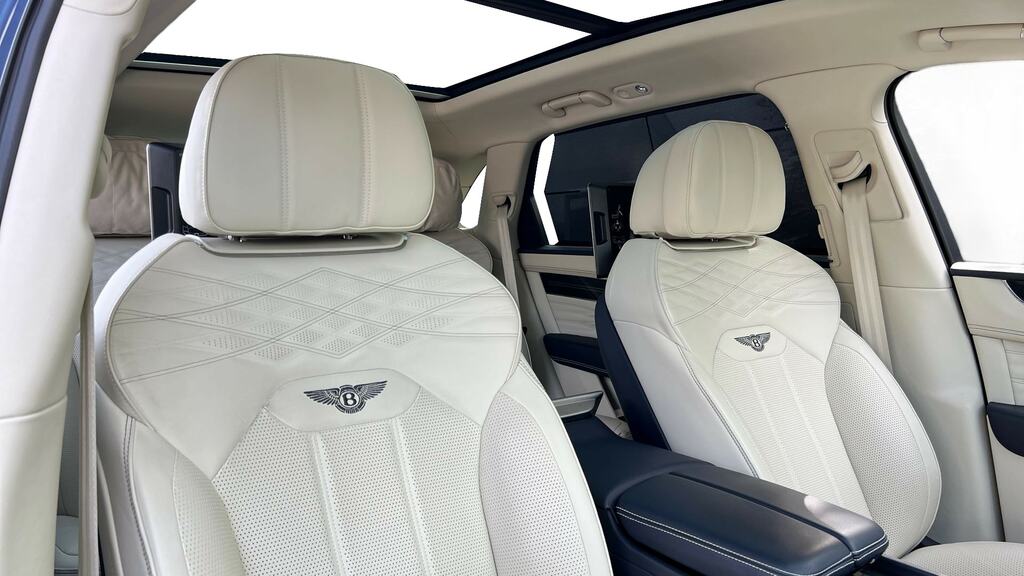 Bentley Bentayga S Hybrid #10