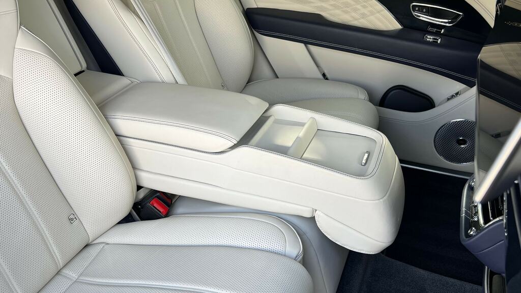 Bentley Bentayga S Hybrid #13