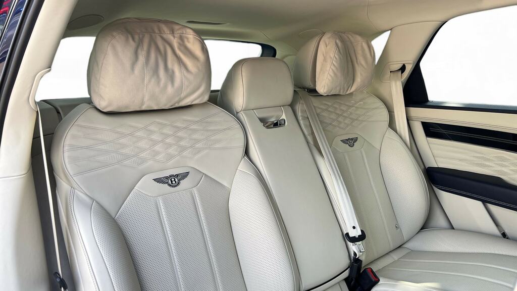 Bentley Bentayga S Hybrid #11