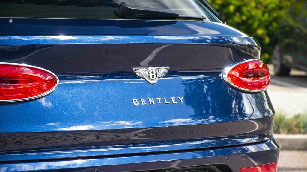 Bentley Bentayga 4.0 V8 First Edition Grey #46