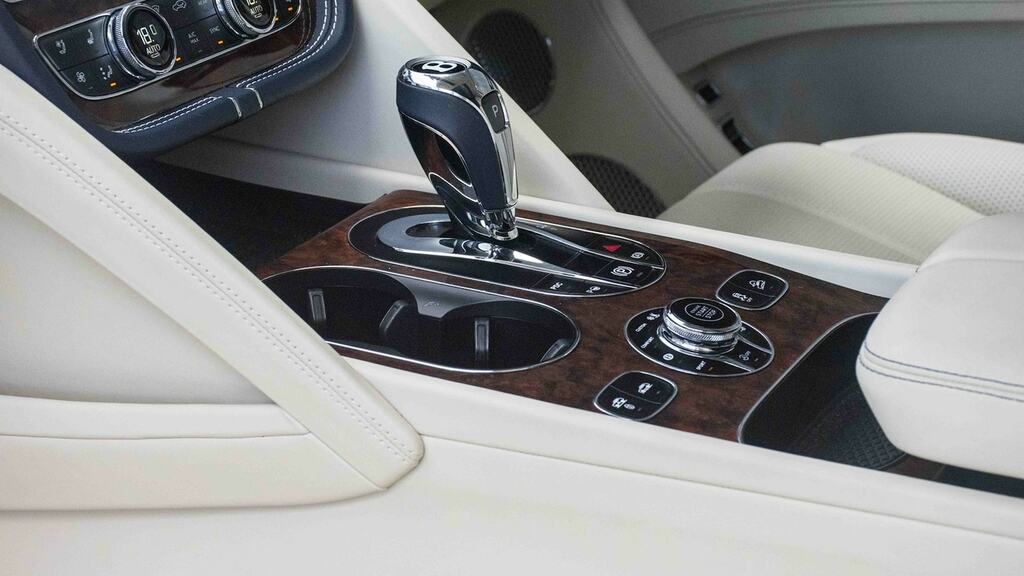 Bentley Bentayga 4.0 V8 First Edition Grey #33