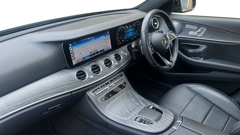 Mercedes-Benz E Class Estate Black #8