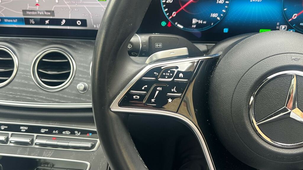 Mercedes-Benz E Class Estate Black #14
