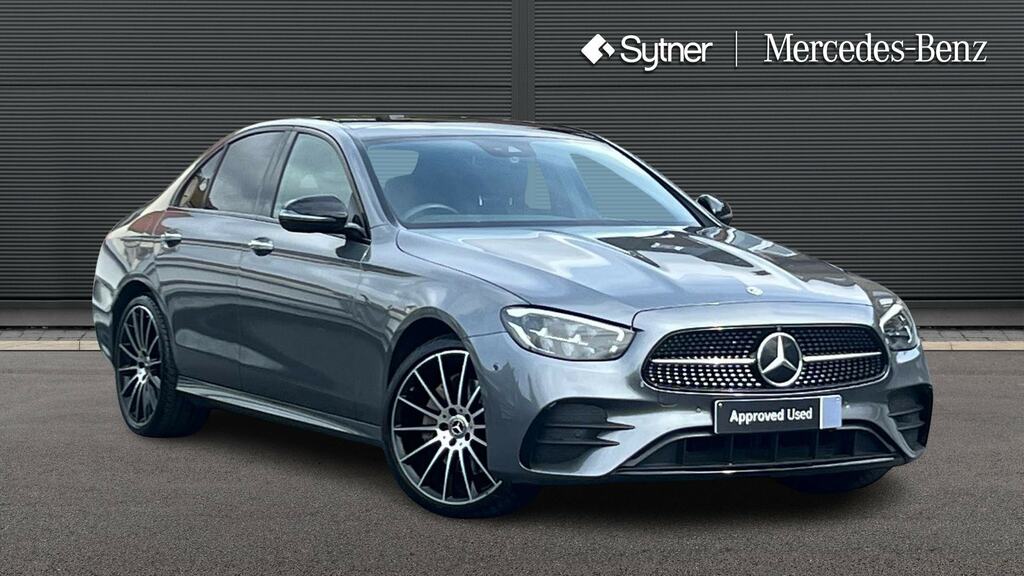 Mercedes-Benz E Class Estate Black #1