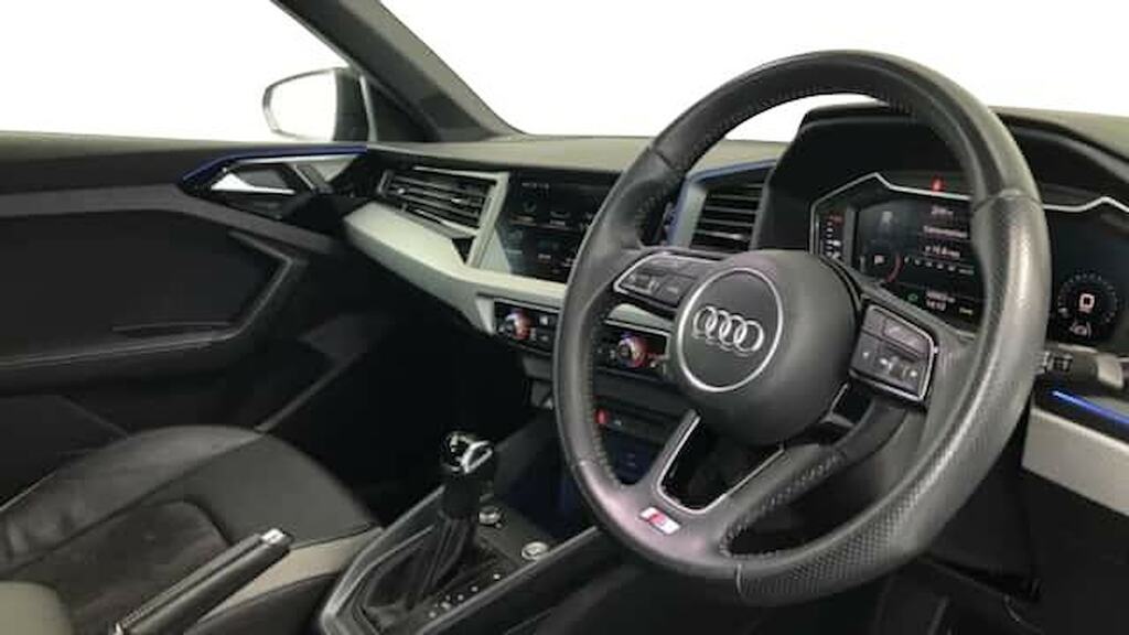 Audi A1 30 Tfsi S Line S Tronic Tech Pack LM68RRZ Blue #6