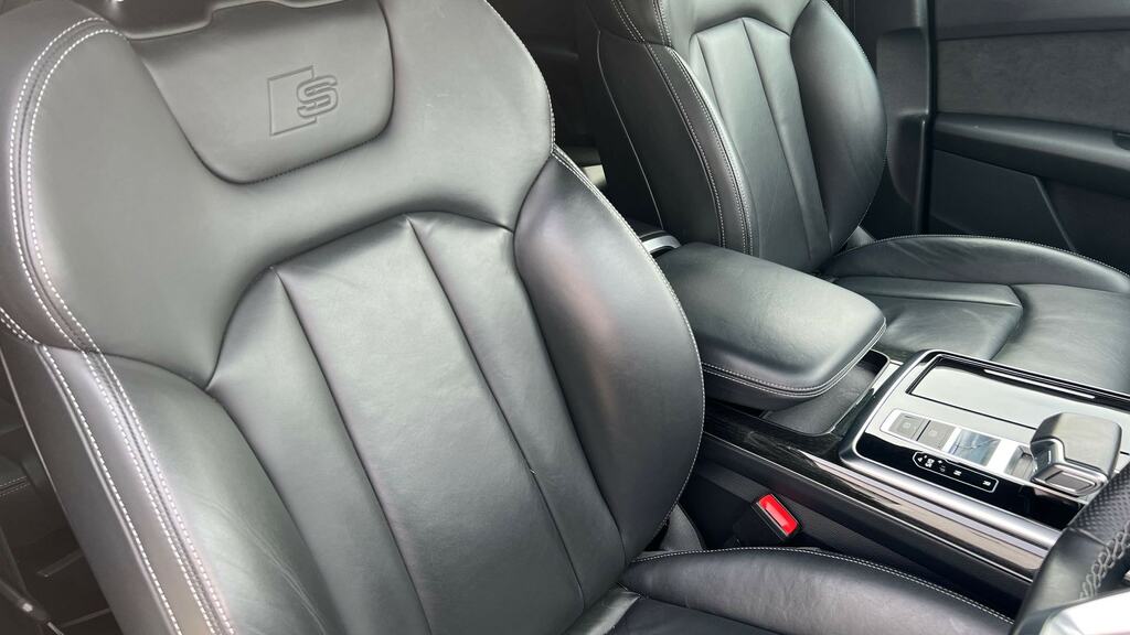 Audi Q7 3L Black Edition Black #15