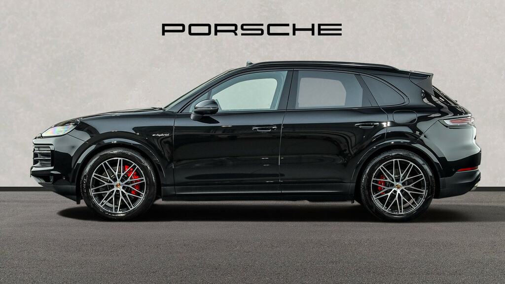 Porsche Cayenne S E-hybrid Tiptronic S Black #4