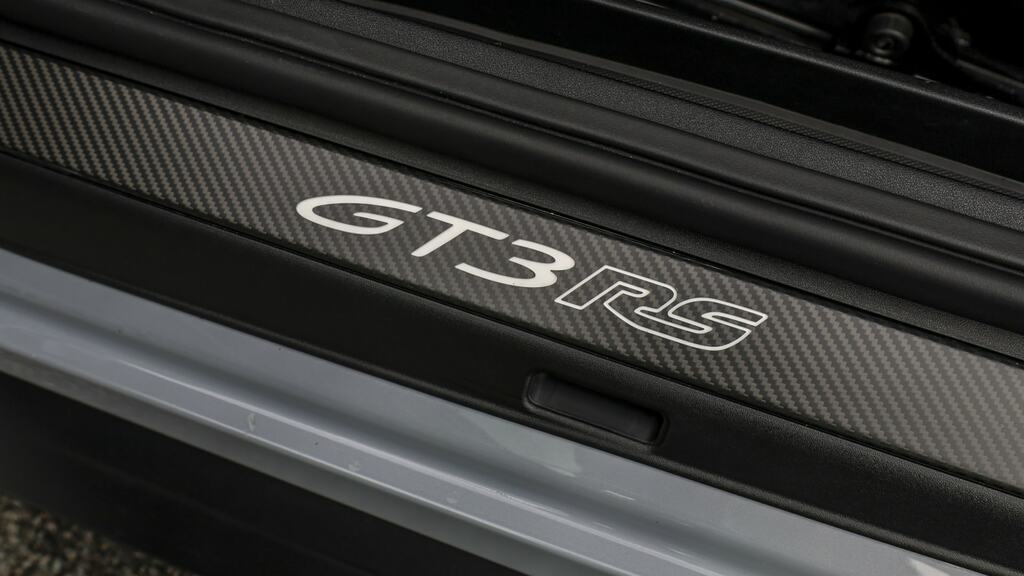 Porsche 911 Gt3 Rs Pdk Silver #30