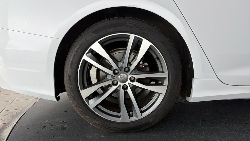 Audi A6 Avant Tdi Black Edition Silver #24