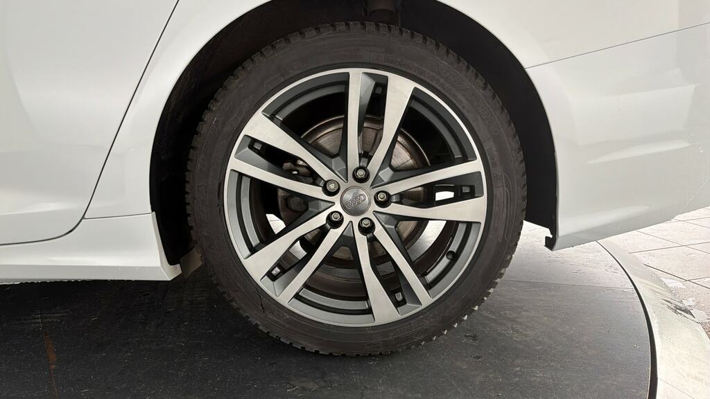 Audi A6 Avant Tdi Black Edition Silver #25