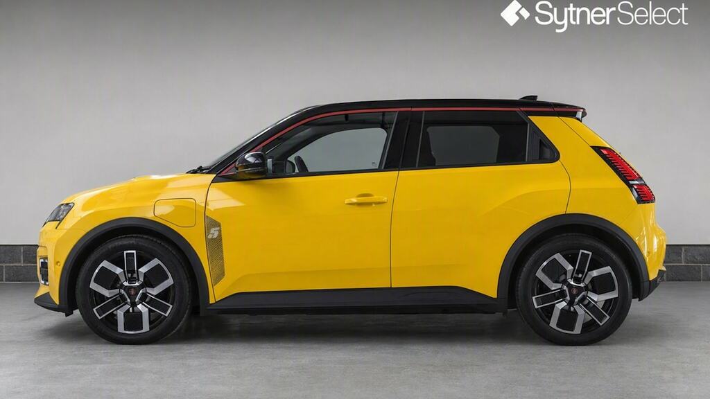 Renault 5 E-Tech 110Kw Techno Comfort Range 52Kwh Yellow #6