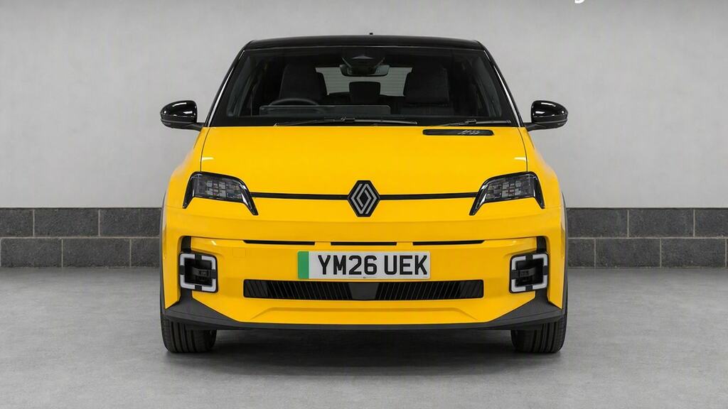 Renault 5 E-Tech 110Kw Techno Comfort Range 52Kwh Yellow #5