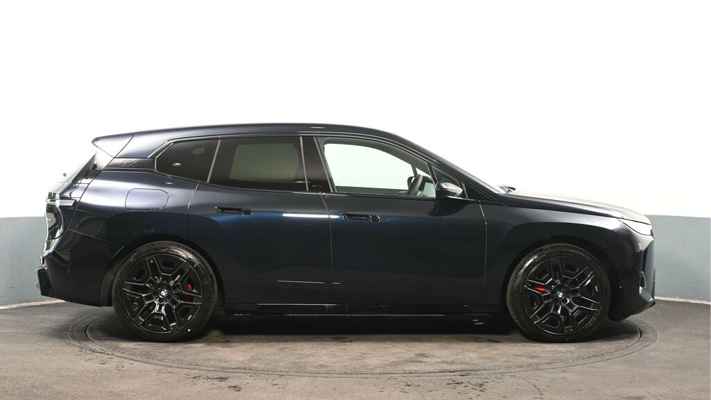 BMW iX 400Kw Xdrive60 M Sport 112Kwh Tech Black #3