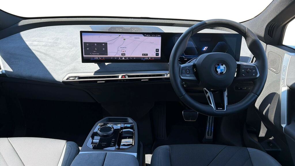 BMW iX 300Kw Xdrive45 M Sport 101Kwh Tech Silver #4