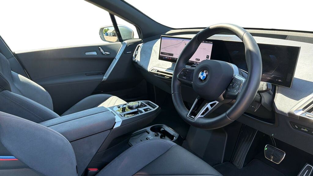 BMW iX 300Kw Xdrive45 M Sport 101Kwh Tech Silver #6
