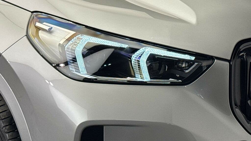 BMW iX1 M Sport Black #22