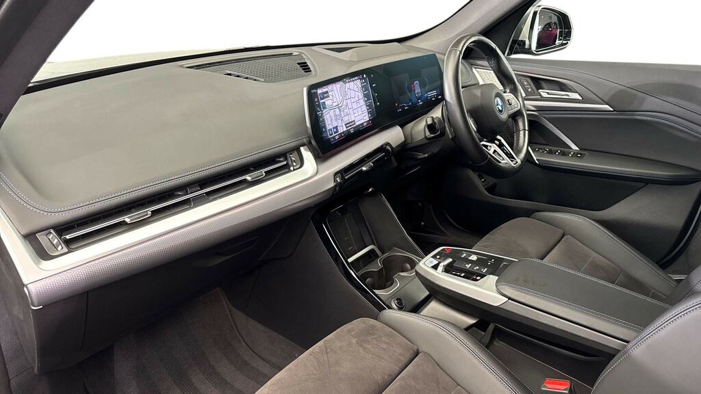 BMW iX1 M Sport Black #7