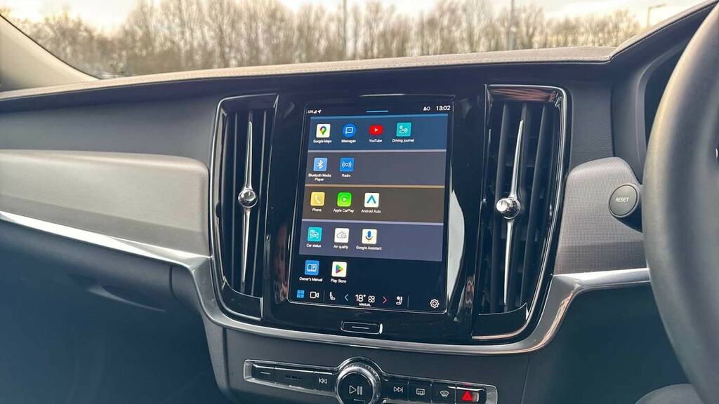 Volvo V90 Ultra Black #38
