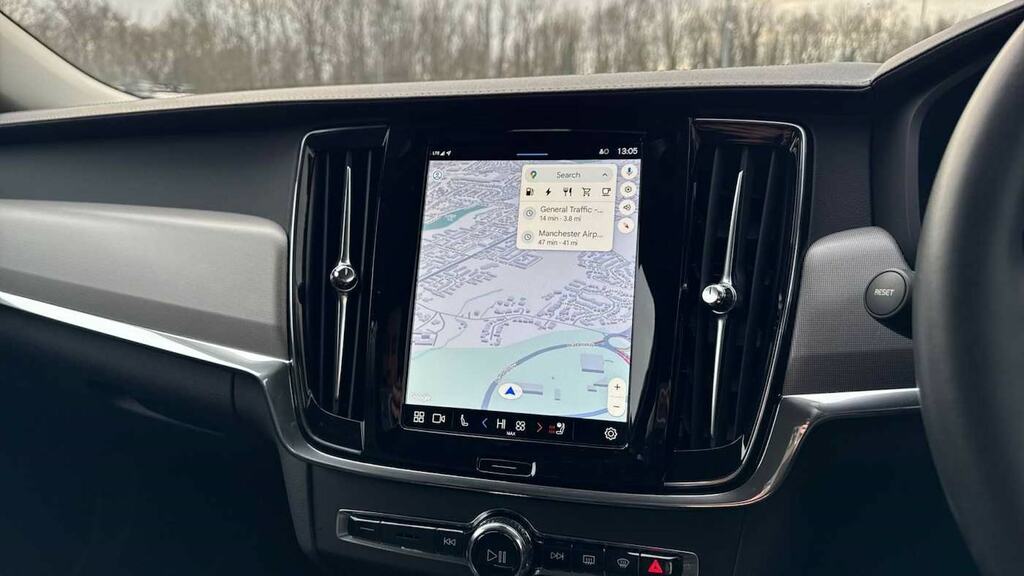 Volvo V90 Ultra Black #28