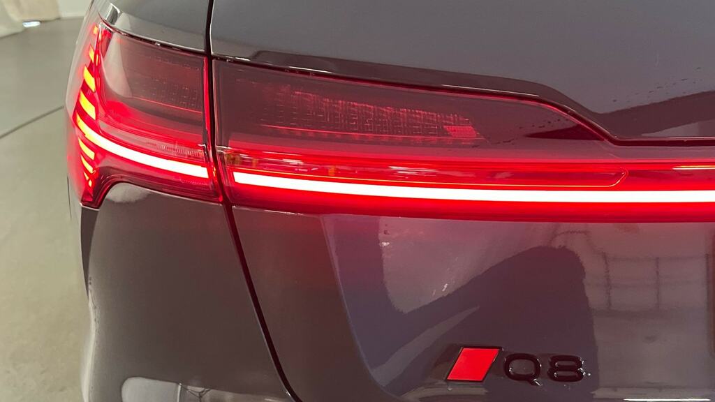 Audi Q8 e tron Black Edition 55 E-tron Quattro 30000 Kw Technolo Grey #23