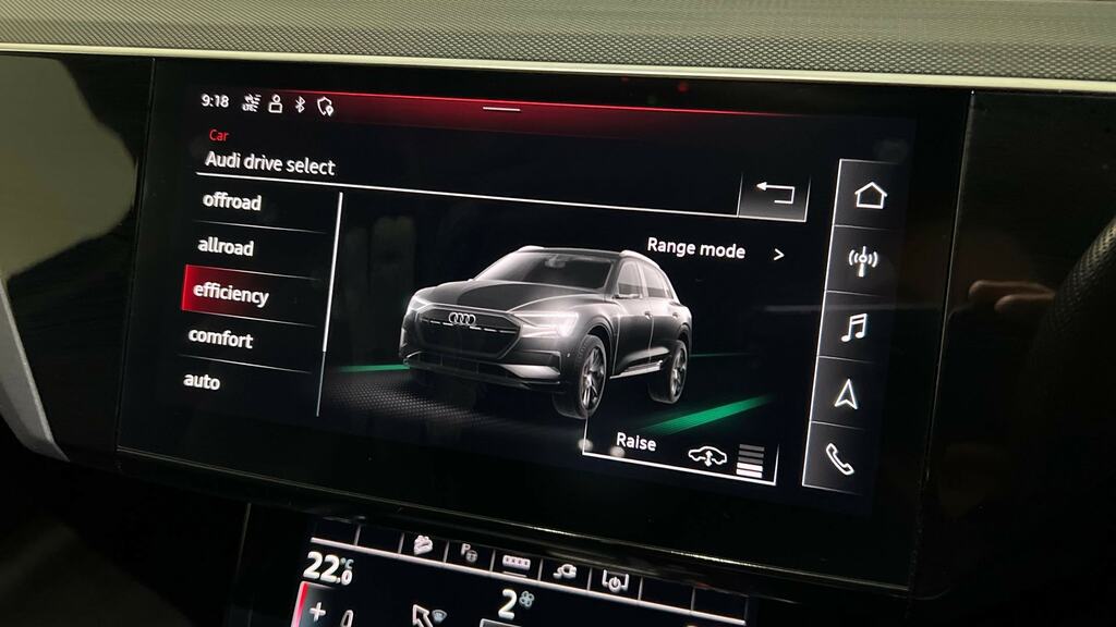 Audi Q8 e tron Black Edition 55 E-tron Quattro 30000 Kw Technolo Grey #19
