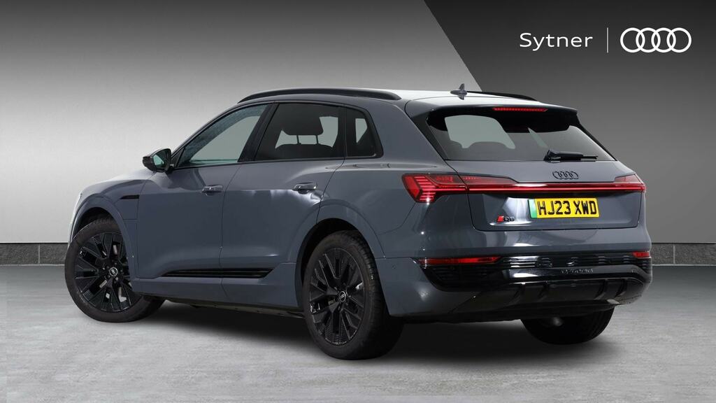 Audi Q8 e tron 250Kw 50 Quattro 95Kwh Black Edition Grey #3