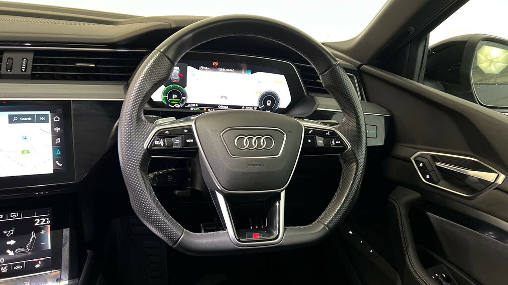 Audi Q8 e tron Black Edition 55 E-tron Quattro 30000 Kw Technolo Grey #10