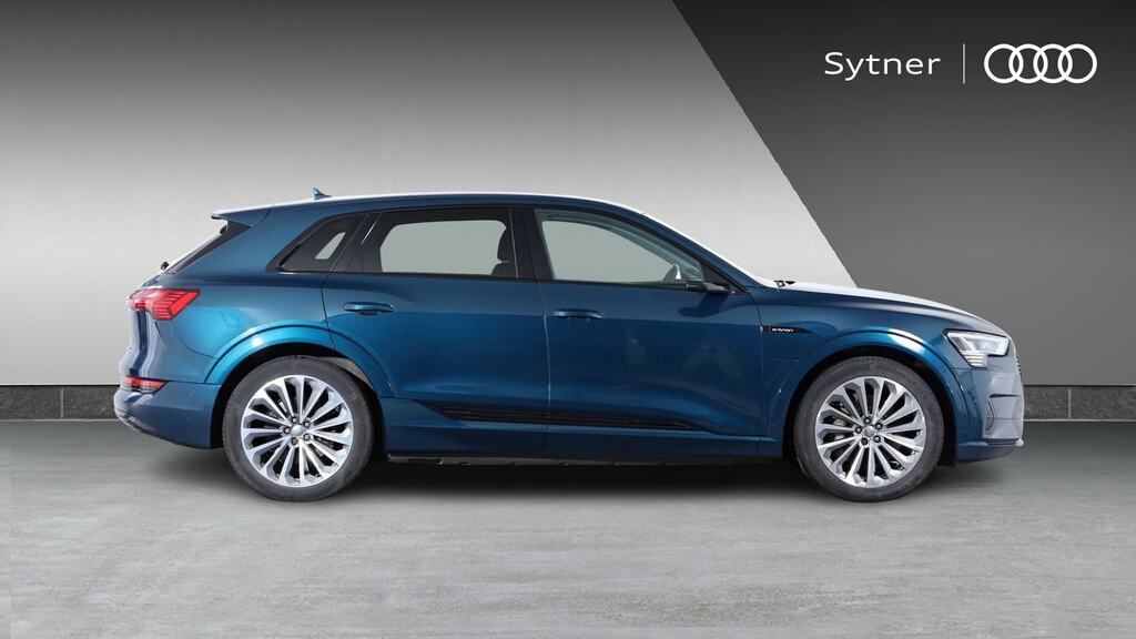 Audi E-tron 300Kw 55 Quattro 95Kwh Launch Edition Blue #4