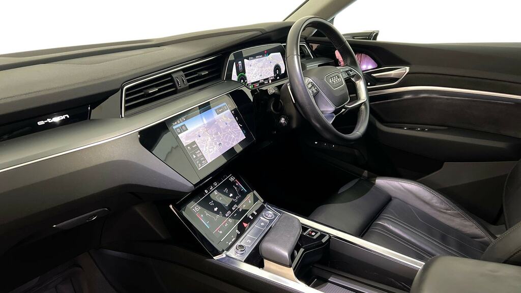 Audi E-tron 300Kw 55 Quattro 95Kwh Launch Edition Blue #2