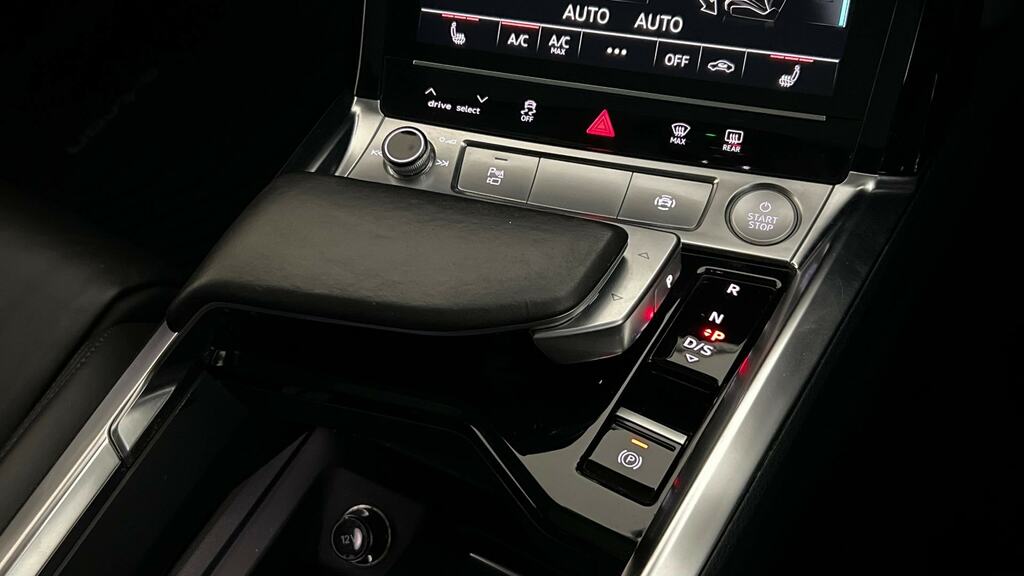 Audi E-tron 230Kw 50 Quattro 71Kwh Technik Grey #14