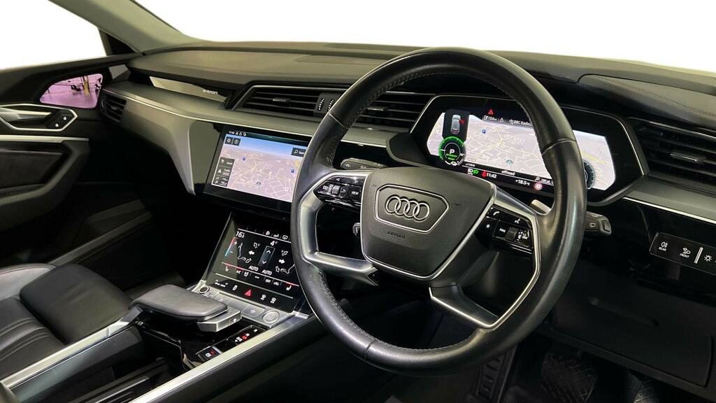 Audi E-tron 300Kw 55 Quattro 95Kwh Launch Edition Blue #6